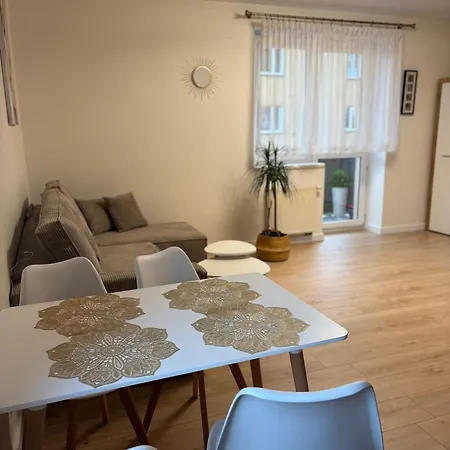 Przestronny W Lubawie Z Dwoma Pokojami I Swietnym Wyposazeniem Lubawa